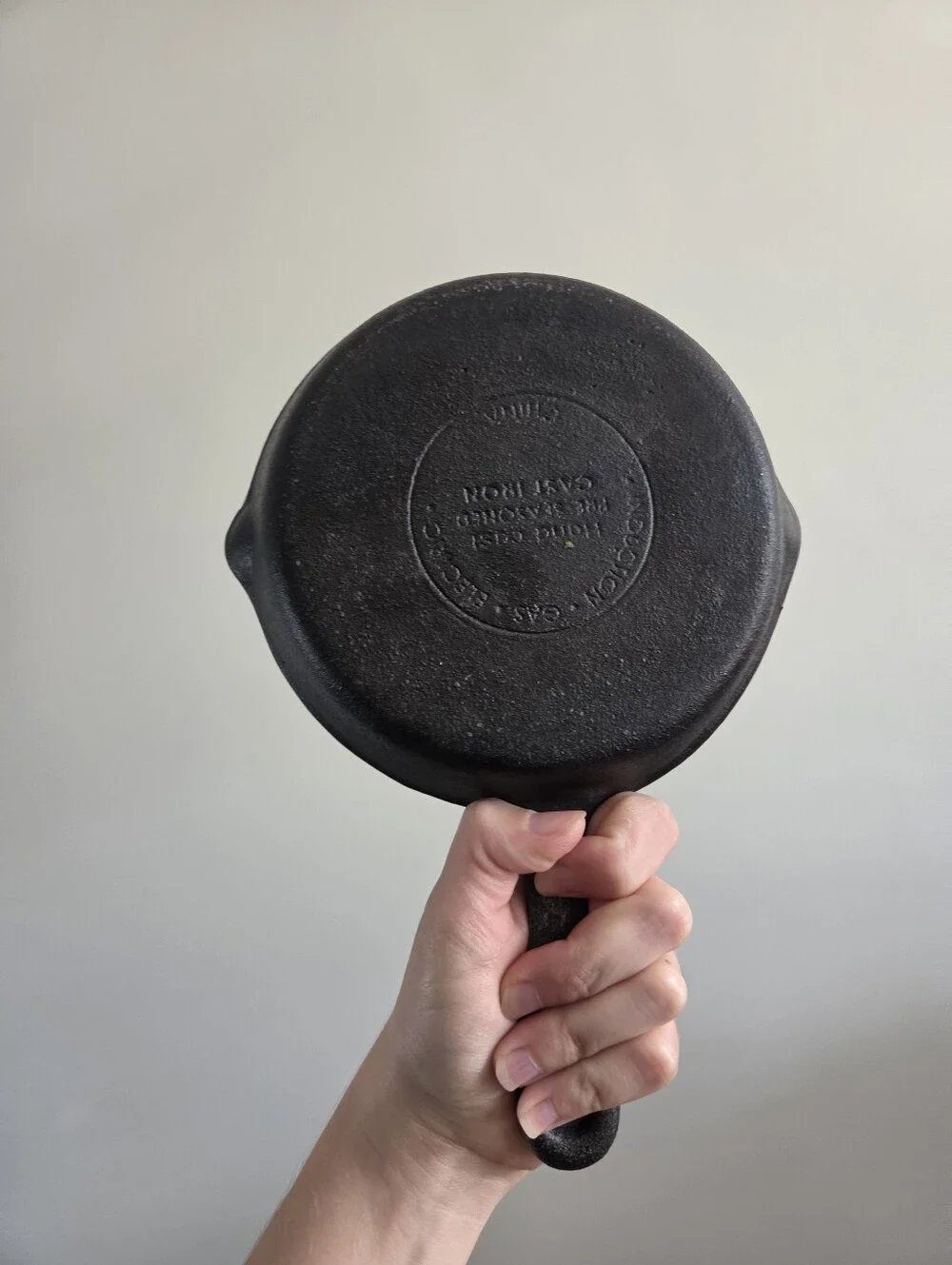 Winco FireIron 6-Inch Pre-Seasoned Cast Iron Skillet – Induction Ready